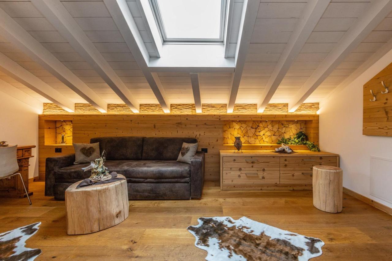 Chalet Mountain Plaza - Apt Greenvalley Pinzolo Buitenkant foto