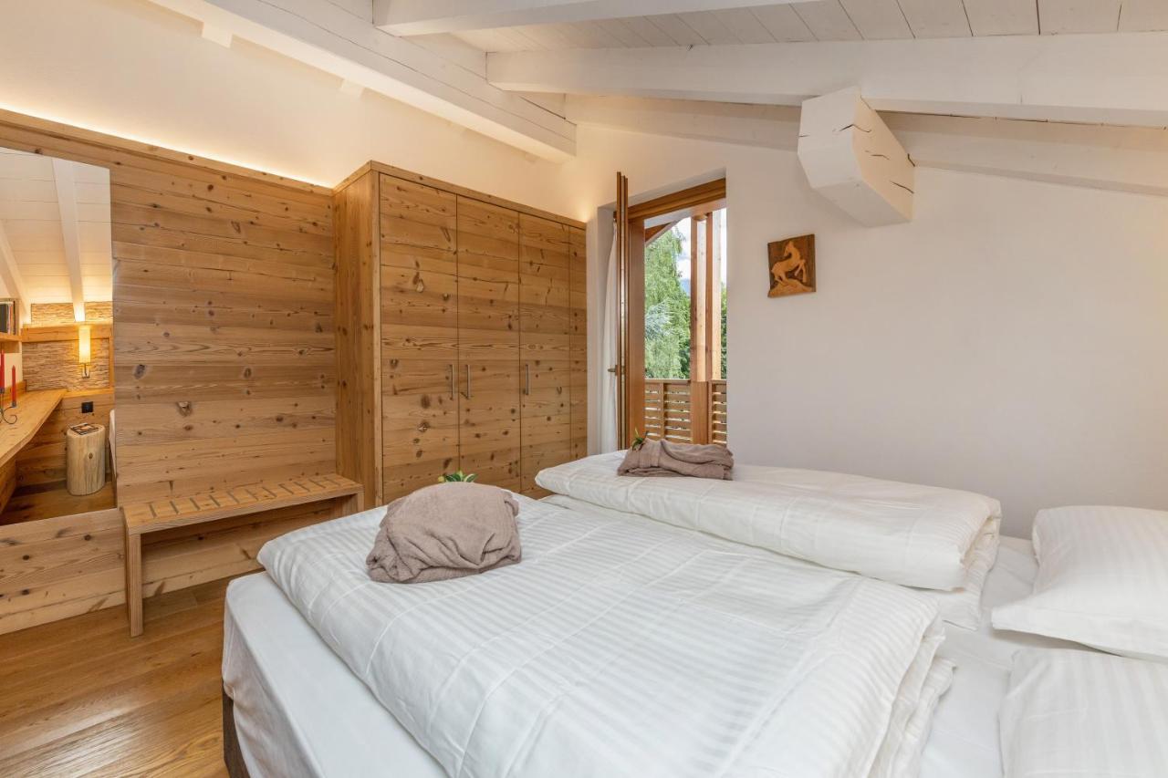 Chalet Mountain Plaza - Apt Greenvalley Pinzolo Buitenkant foto