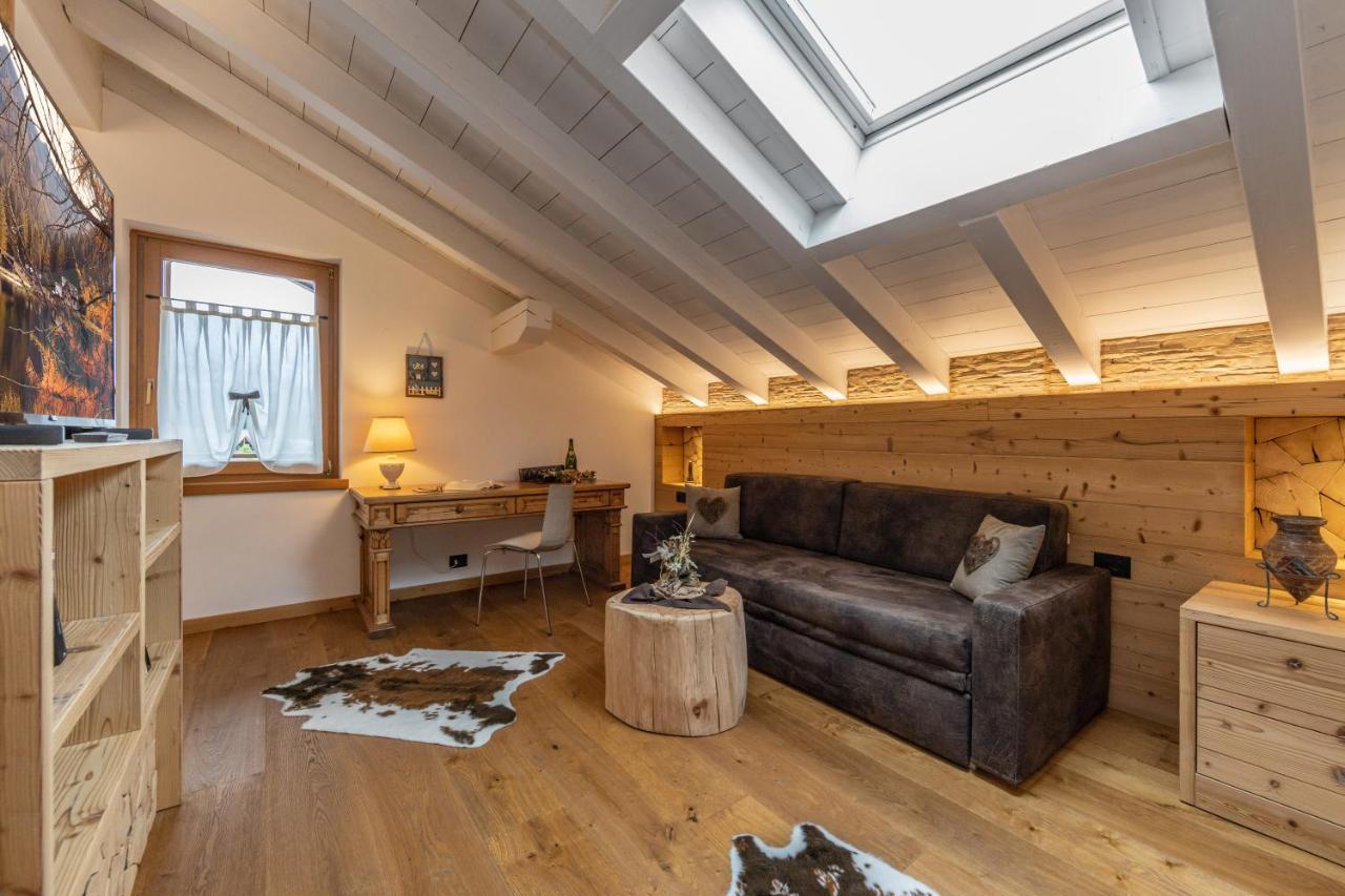 Chalet Mountain Plaza - Apt Greenvalley Pinzolo Buitenkant foto