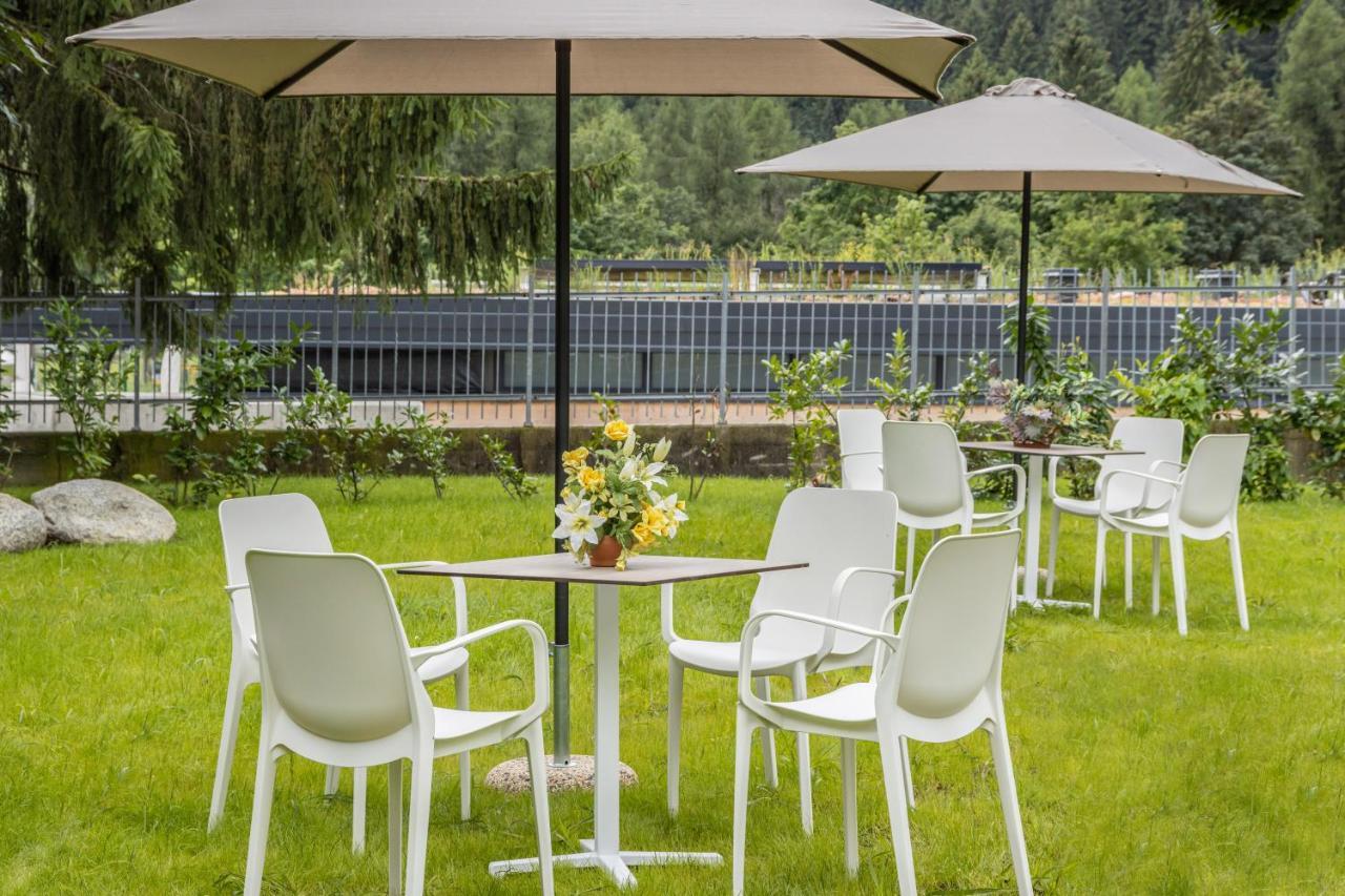 Chalet Mountain Plaza - Apt Greenvalley Pinzolo Buitenkant foto